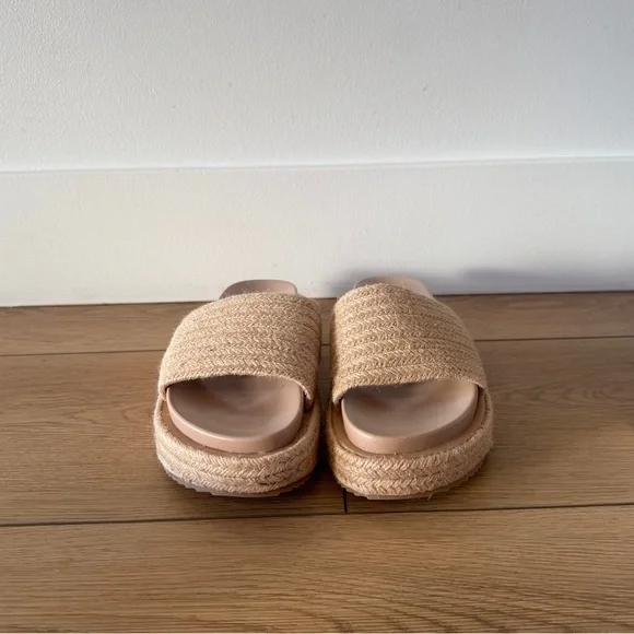 PrettyLittleThing Tan Woven Sandals - Picture 7 of 8